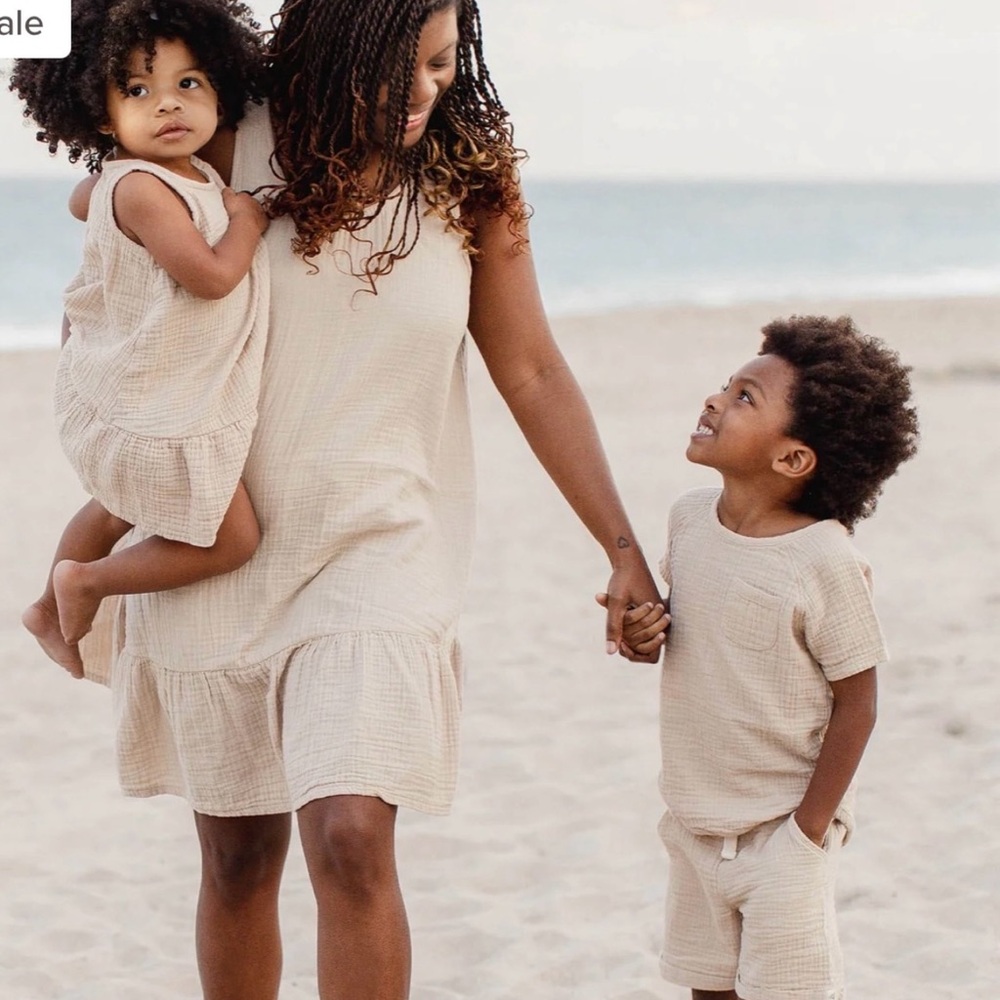 Burt’s bees mommy and me Beige Muslin Summer Dresses. Organic cotton.